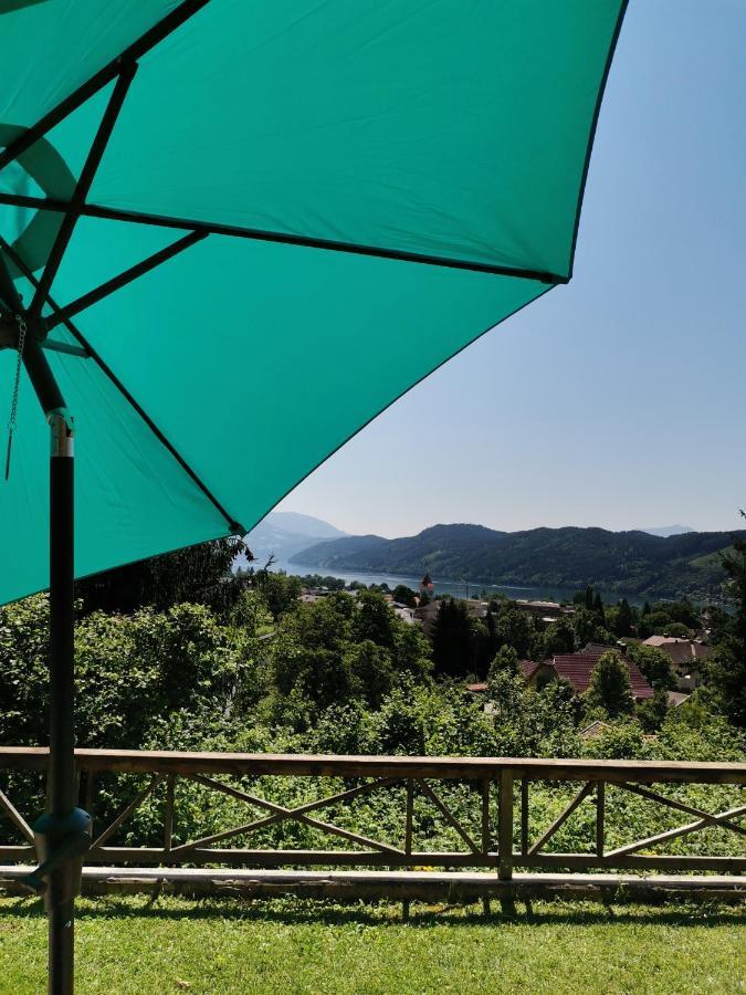 See:Zeit Das_Ferienhaus Seeboden Buitenkant foto