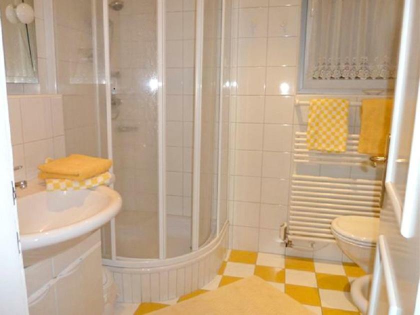 See:Zeit Das_Ferienhaus Seeboden Buitenkant foto