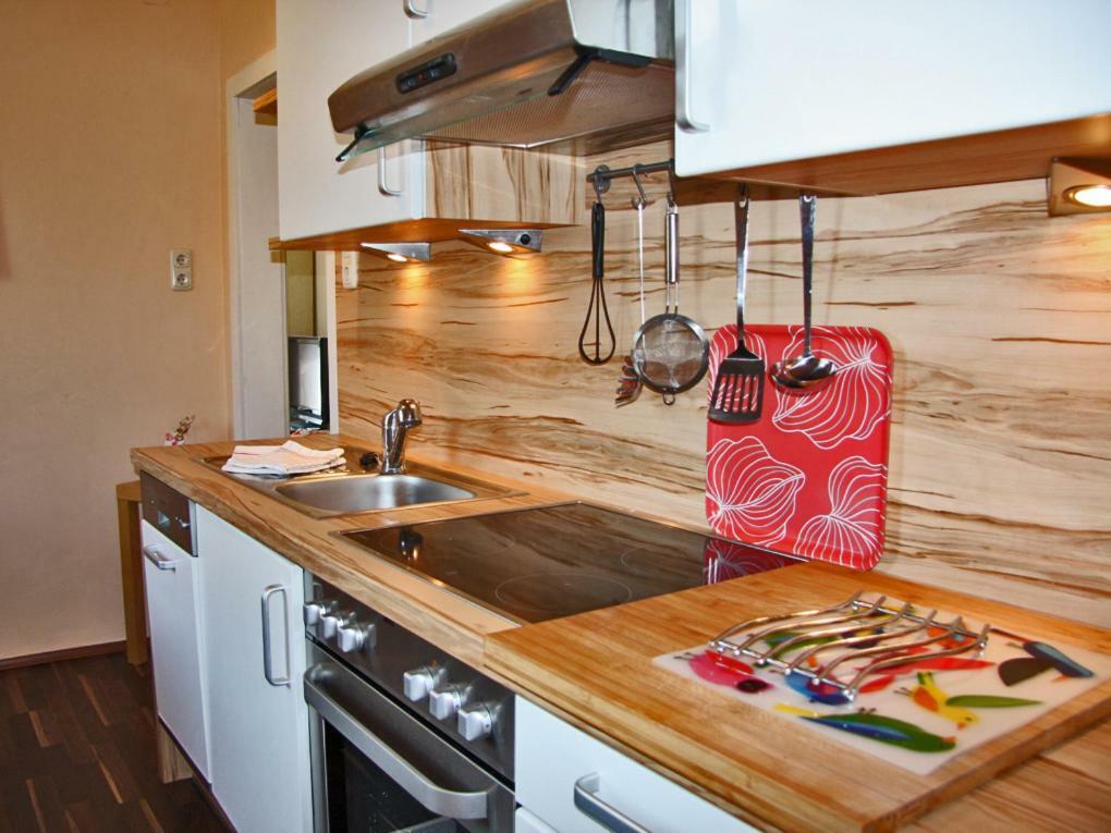 See:Zeit Das_Ferienhaus Seeboden Buitenkant foto